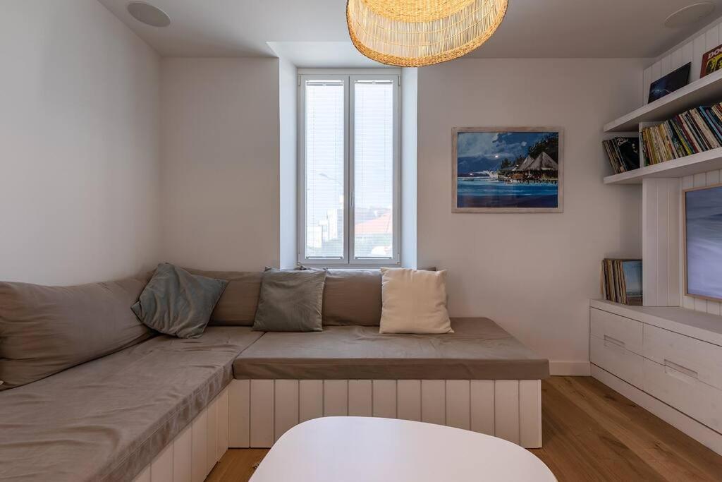 Beautiful Beach House In Front Of The Ocean Biarritz Exterior foto